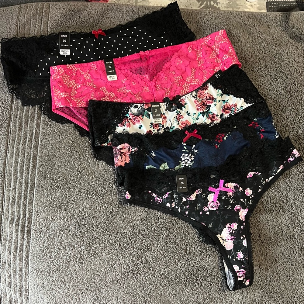 NWT, Torrid, size 00, 5 pair panty bundle